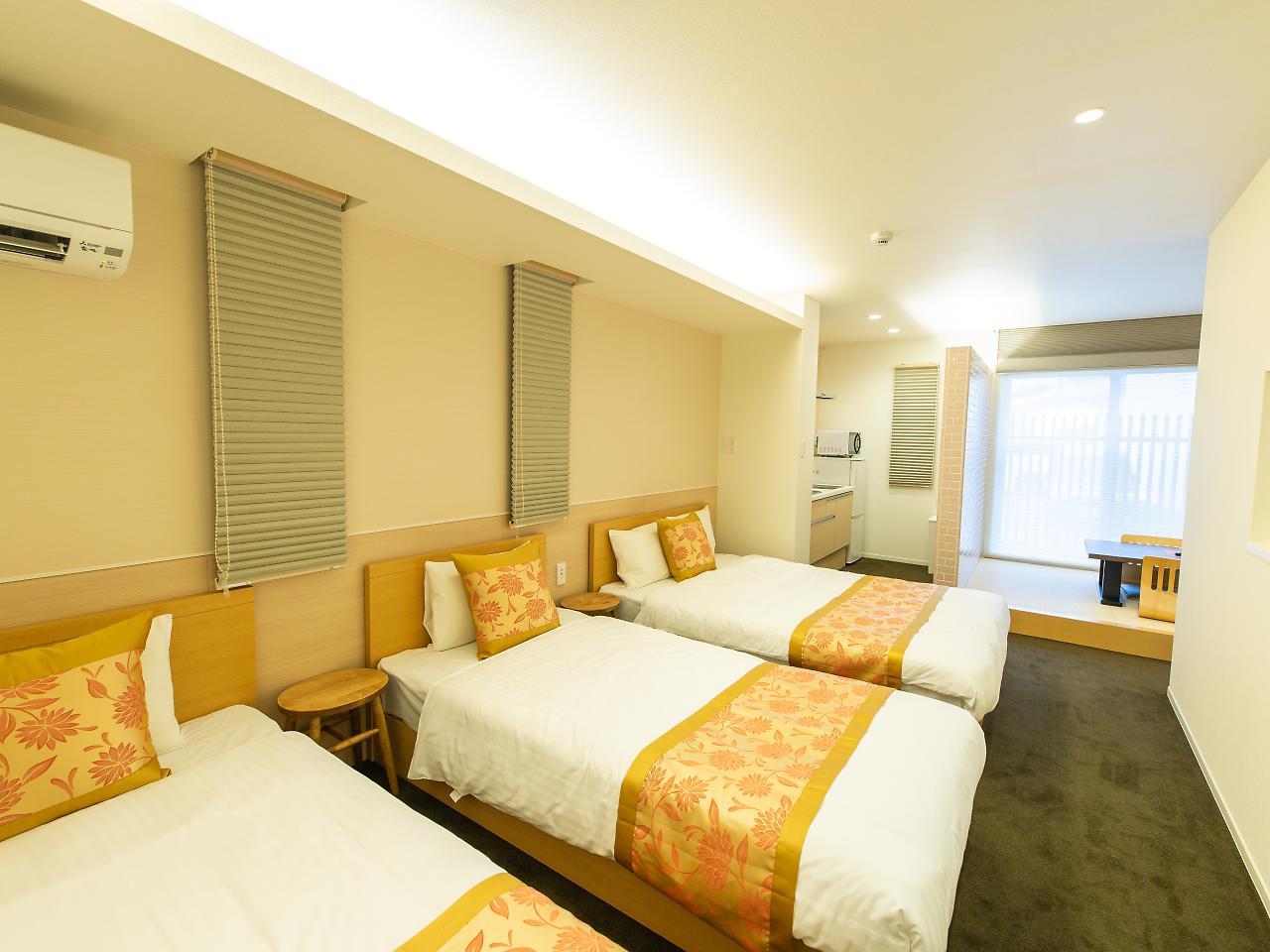 Grand Base Hiroshima Ekimae Aparthotel Exterior foto