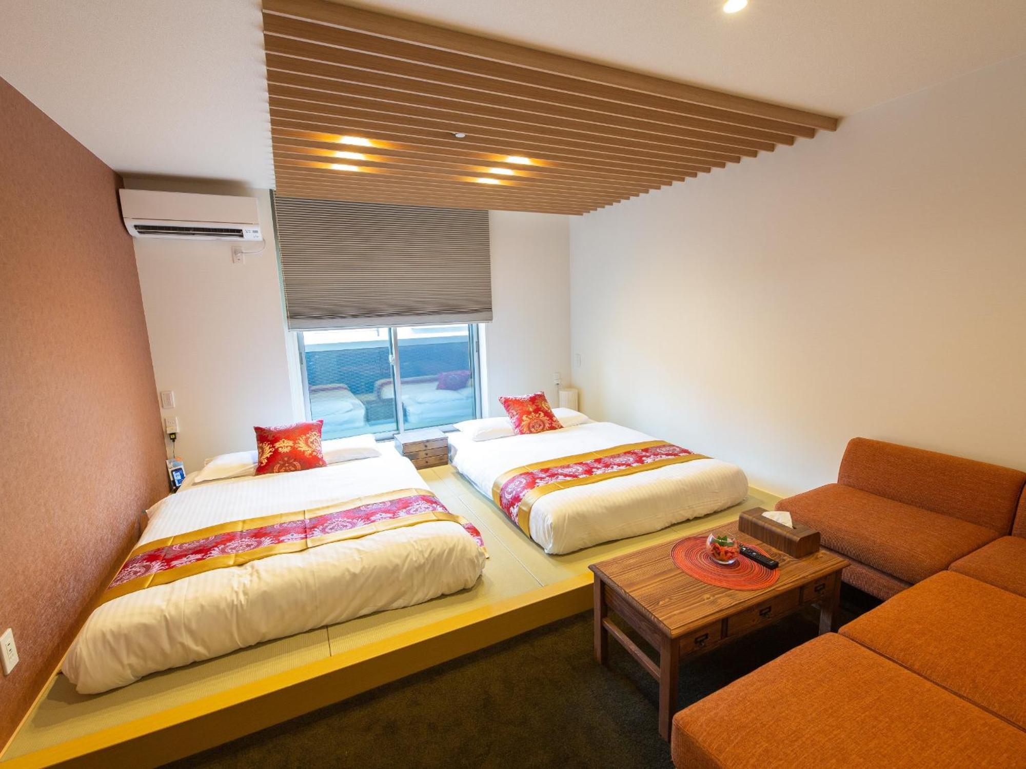 Grand Base Hiroshima Ekimae Aparthotel Exterior foto